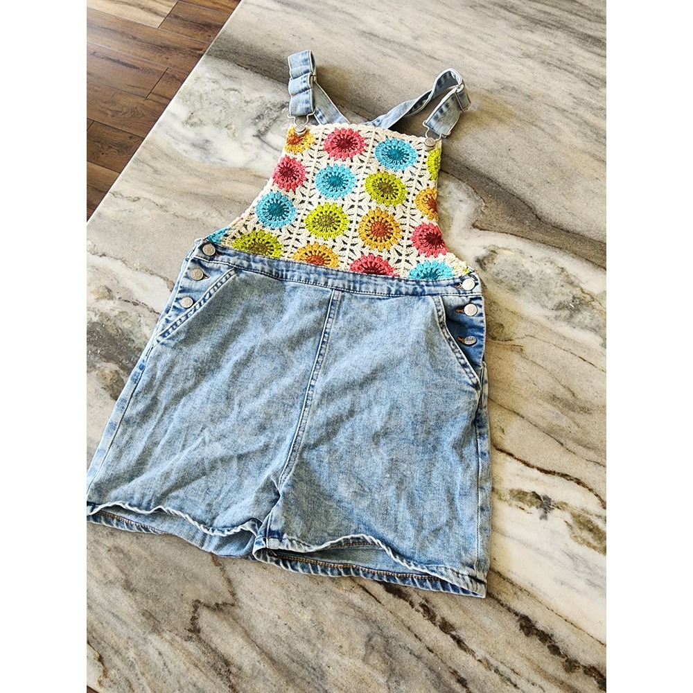 Tractr Girls Size 14 Denim Shortall Overalls Crochet Floral Bib Light Wash Blue